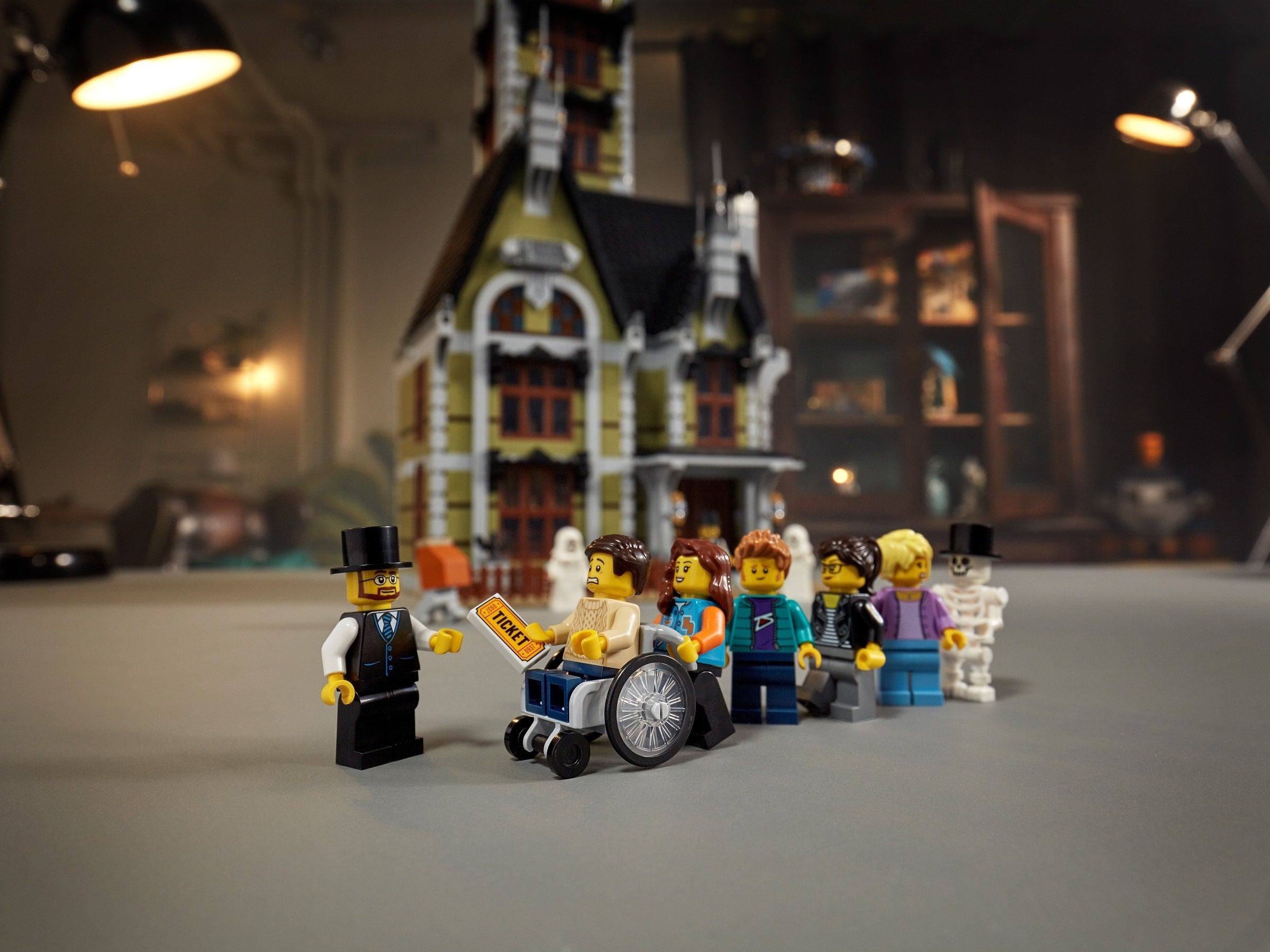 LEGO® Creator Expert Hiša strahov / Haunted House (10273)