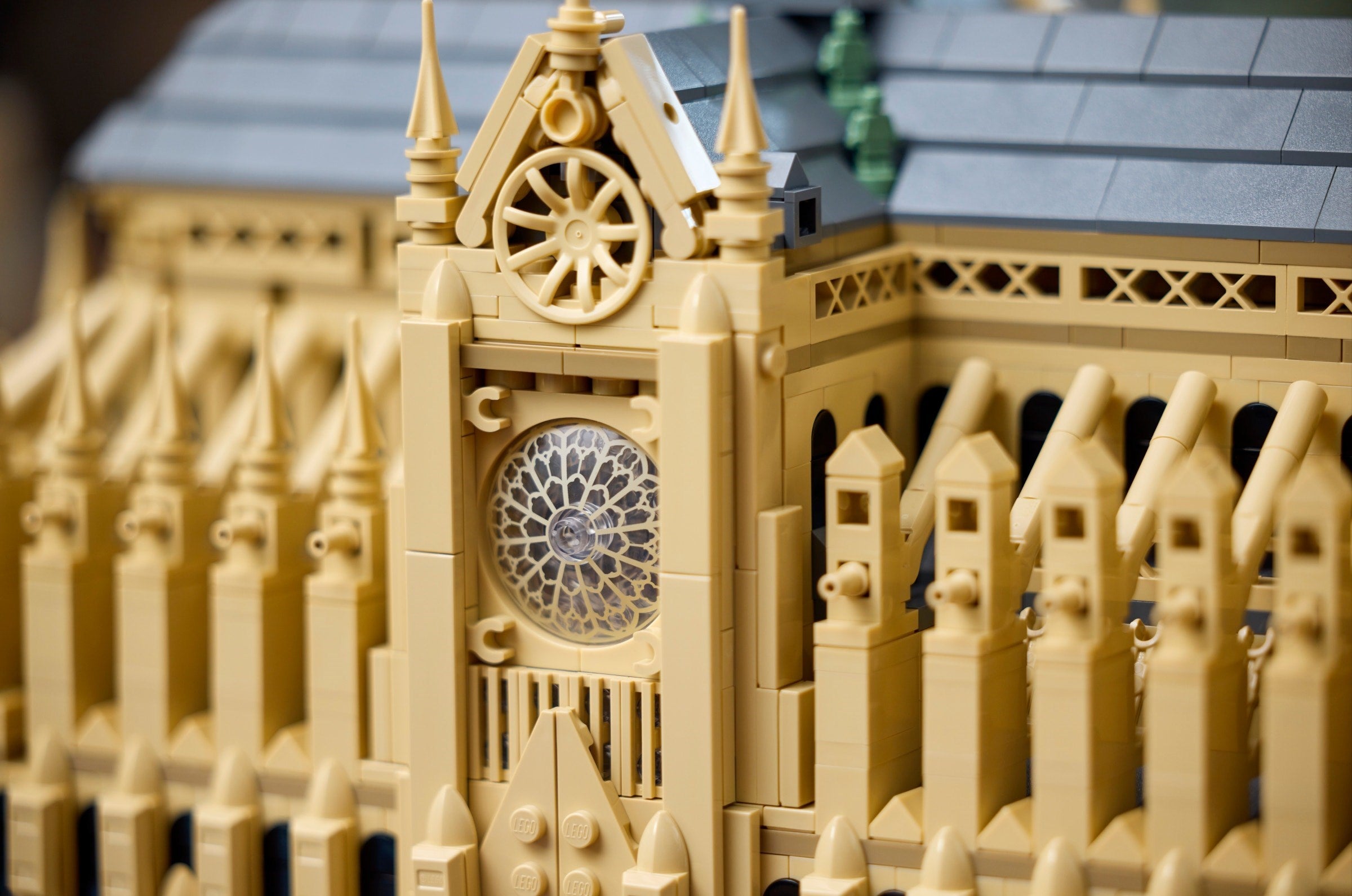 LEGO® Architecture Katedrala Notre-Dame v Parizu 21061