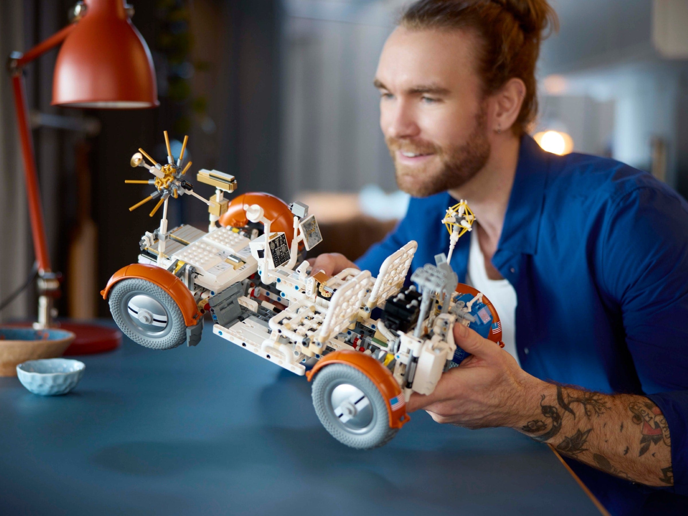 LEGO® Technic NASA Apollo Lunar Roving Vehicle (LRV) 42182