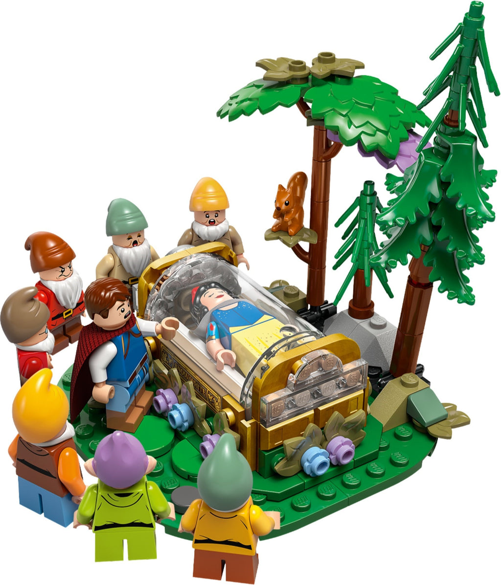 LEGO® Disney Sneguljčica in koča sedmih palčkov 43242