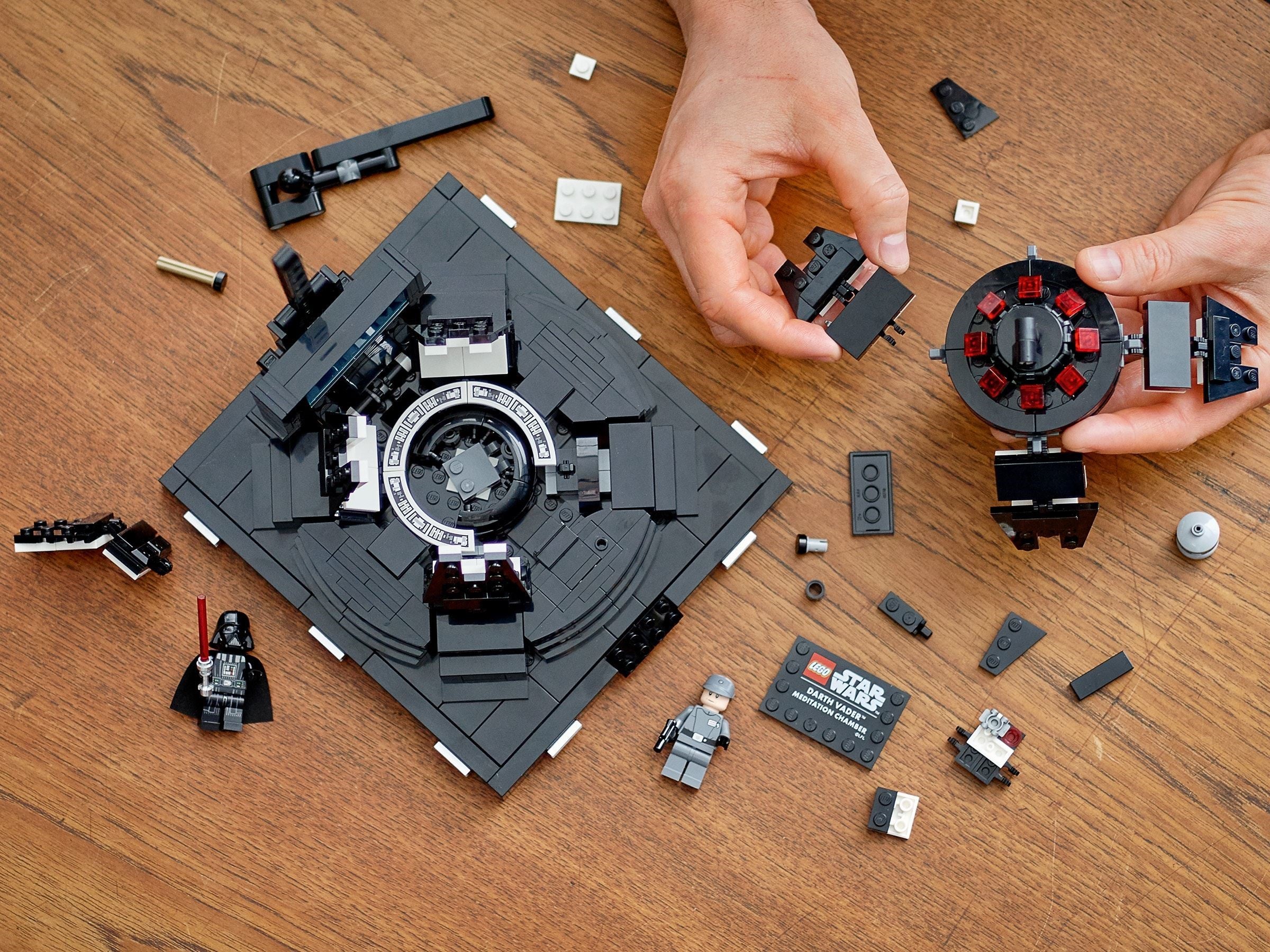 LEGO® Star Wars™ Meditacijska komora Dartha Vaderja 75296